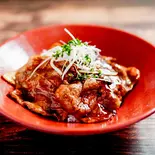 豚丼(肩ロース)（肉屋食堂 太助）