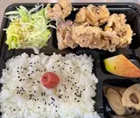 唐揚げ弁当（ぱくぱく）