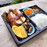 チキンカツ弁当（うどんとドーナツのお店まんまカフェ）