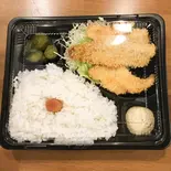お魚フライ弁当(ステーキ専門店 ぽん太ステーキ)