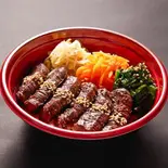 上牛ハラミ丼 ご飯大盛り Beef Harami Bowl (Large Rice)（飛騨溶岩焼肉ホルモンぶっちゃー hidayouganyakiniku horumon butcher）