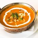 ガーリックチキンカレーGarlic Chicken curry (ナン又ライス付きwith naan or rice)（本格インド料理 マンディル）