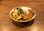 ごろごろ鶏肉とヤングコーンも入った  RUFUS特製 ♪♪マッサマンカレー♪♪（タイフードレストランRUFUS 大宮駅東口）