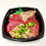 ゴージャスまぐろ丼 Gorgeous Tuna Bowl（天然まぐろ りく 駒込店）