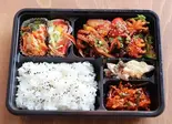 イイダコ炒め弁当（新大久保韓国横丁 第一食堂）