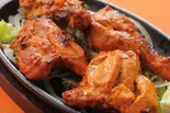 タンドリーチキン2P Tandoori chicken 2p（みんなのカレーハウス＆居酒屋 大成店）