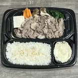 マトンのしゃぶしゃぶ定食(北海らむしゃぶ×厳選ぶたしゃぶ 菜々亭)
