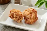鶏のからあげ (2個)（豚でもない角煮丼 豊豚 HOUTON 堀切5丁目店）