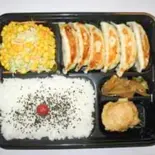 餃子弁当（客来香）