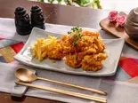 鶏ももフライドチキン(ハーフ)（韓国料理サルビア）