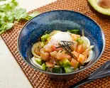 とろ~り温玉マグロサーモンアボポキ丼(雑穀米)(青山レストランWAZU(和’s))