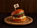 アボカドバーガー（全粒粉入り自家製バンズを使用したハンバーガーのお店【teltta】）