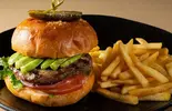 アボカドバーガー Avocado Burger(ウルフギャング・パック キッチン+バー 武蔵小杉店)