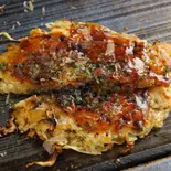 ぶた焼 Pork Usuyaki（お好み焼き さんぺい）