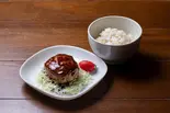 手仕込み 豚ハンバーグ弁当（喜來喫飯）