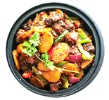 スペアリブとジャガイモの干鍋(干锅排骨土豆片)（中華料理 玉仙楼 大塚店）