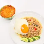 鶏ひき肉のガパオ炒めご飯&トムヤムクンスープ(モモタイ)