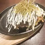豚入れすぎ玉（ふぐと鉄板焼き ガブ飲み食堂）