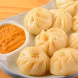 モモ momo（カレーハウス）