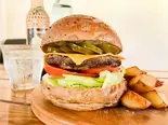 ハラペーニョチーズバーガー(フライドポテト付)（Blue Green BURGER 市川店）