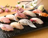 厳選おまかせ10貫握り（新宿 誠）