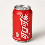 コカ・コーラ(缶)（にゃんこ麻辣烫 品味居 中華料理）