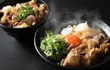 ご飯特盛無料！旨辛肉玉まぜそば・スタミナ丼セット（肉玉そばおとど新宿二丁目店）
