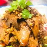 夫妻肺片(牛舌、牛スネハチノス)（龍 刀削麺）