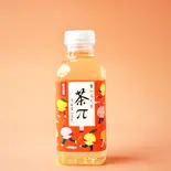 茶兀(蜜桃乌龙茶)（楊銘宇 黄燜鶏米飯 御徒町店）