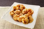から揚げ（炭香る親子丼『鶏々々』 西新宿7丁目店）