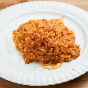 ズワイガニのトマトクリームパスタ