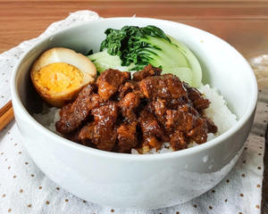 特製魯肉飯(台湾風豚角煮丼)