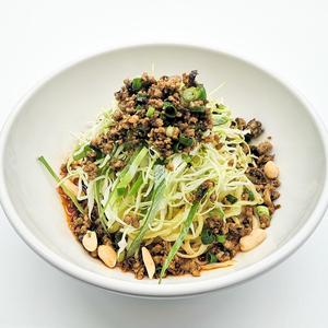 汁なし担々麺
