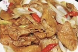 ホルモンのネギ炒め