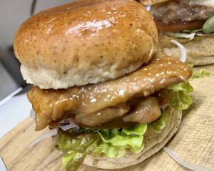 照り焼きチキンバーガー