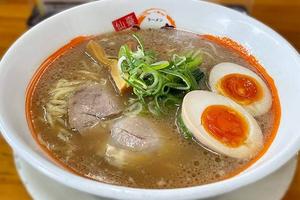 特製醤油ラーメン