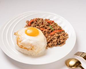豚ひき肉ガパオ(豚肉)