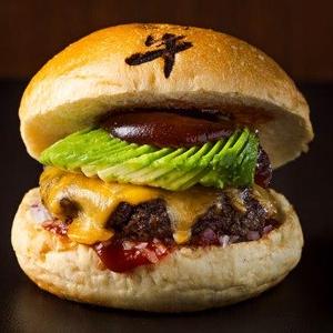 アボカドチーズバーガー  Avokado cheese Burger