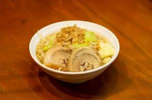 ラーメン並 (200g)