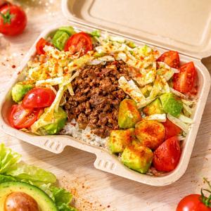 アボカドとチーズのタコライス