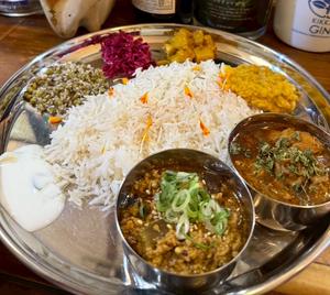 チキンカレー＆茄子と梅干しの鶏キーマ