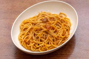 なすとひき肉のトマトソーススパゲッティ