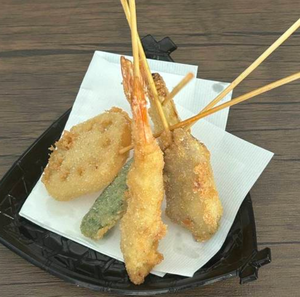 串カツ盛り合わせ