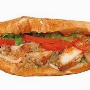 焼き鳥バインミーBanh Mi Ga Nuong
