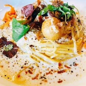 季節のクリームソースパスタ