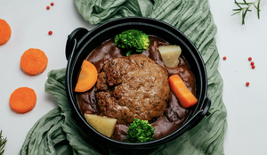 自家製煮込みハンバーグ