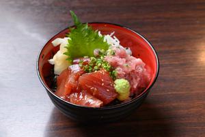 マグロ2色丼【menu限定】