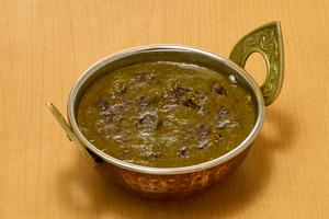 サグマトンカレー Sag Mutton