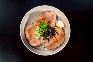 ミニ炙りチャーシュー丼