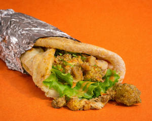 ケバブナンサンドイッチ Kebab naan sandwich